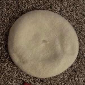 Amazon Cream Beret Hat